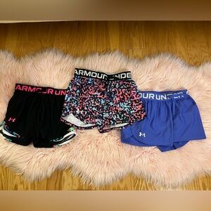 Lot of Under Armour Youth Girls Shorts - Youth Size Medium